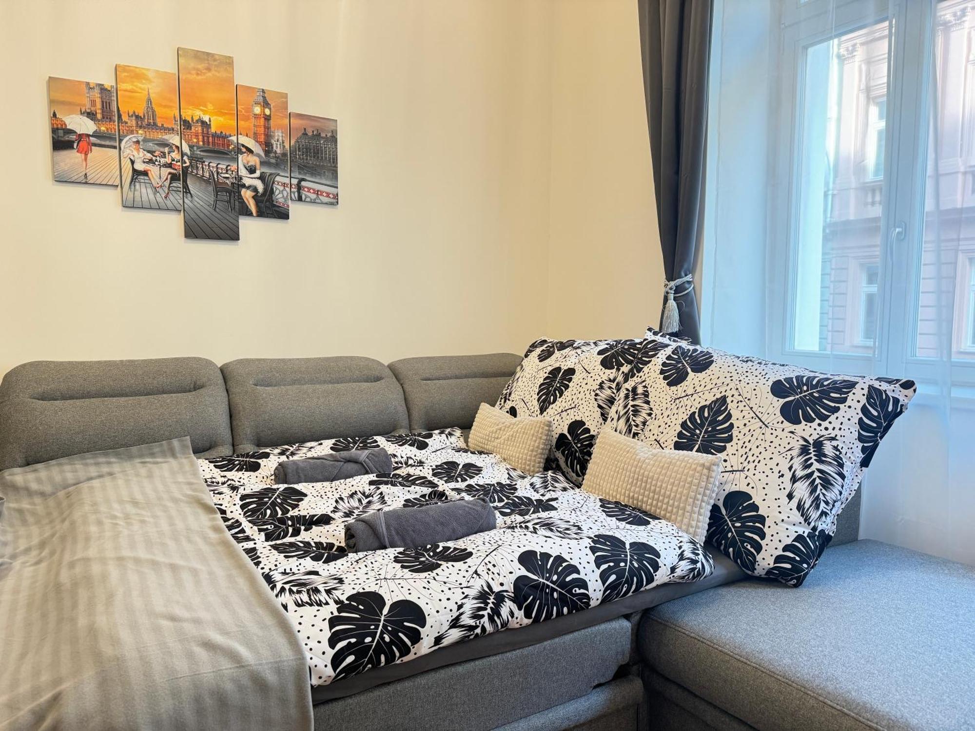 Free Parking - Cozy Apartment Near Vysehrad Railway Bridge 프라하 외부 사진