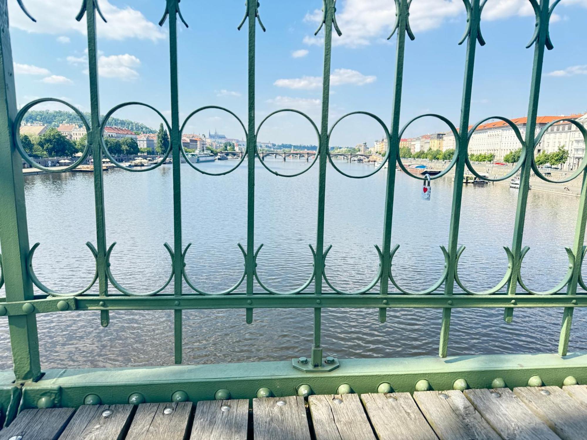 Free Parking - Cozy Apartment Near Vysehrad Railway Bridge 프라하 외부 사진